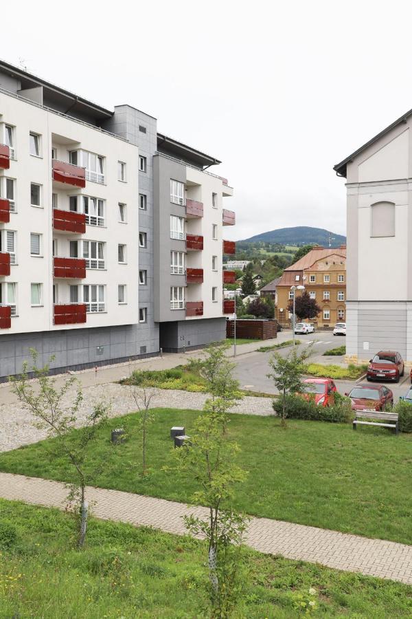 Mountain Apartment Врхлаби Экстерьер фото